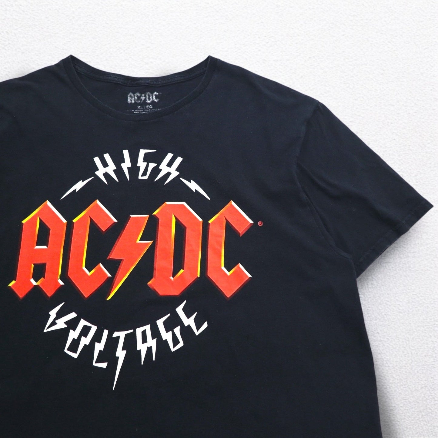 AC/DC 00s Rock Band T-Shirt, Black Cotton, XL, HIGH VOLTAGE