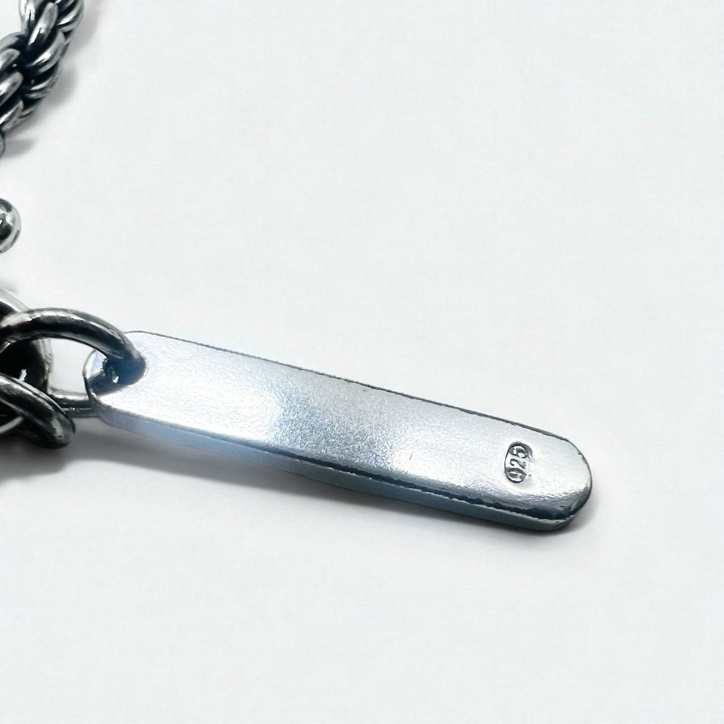 EMPORIO ARMANI 2-Way Cross Necklace in Silver 925 and Leather