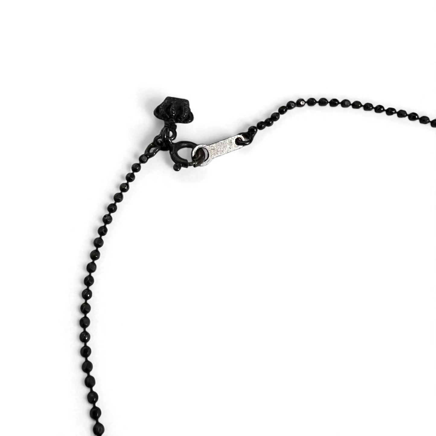 Justin Davis Natural Skull Necklace in Black Spinel and White Topaz with Silver 925 Ball Chain