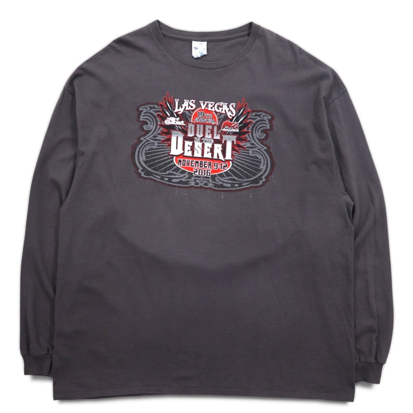 DELTA Long Sleeve T-Shirt, Size 3XL, Gray, Double-Sided Print, Racing Car, DUEL IN THE DESERT