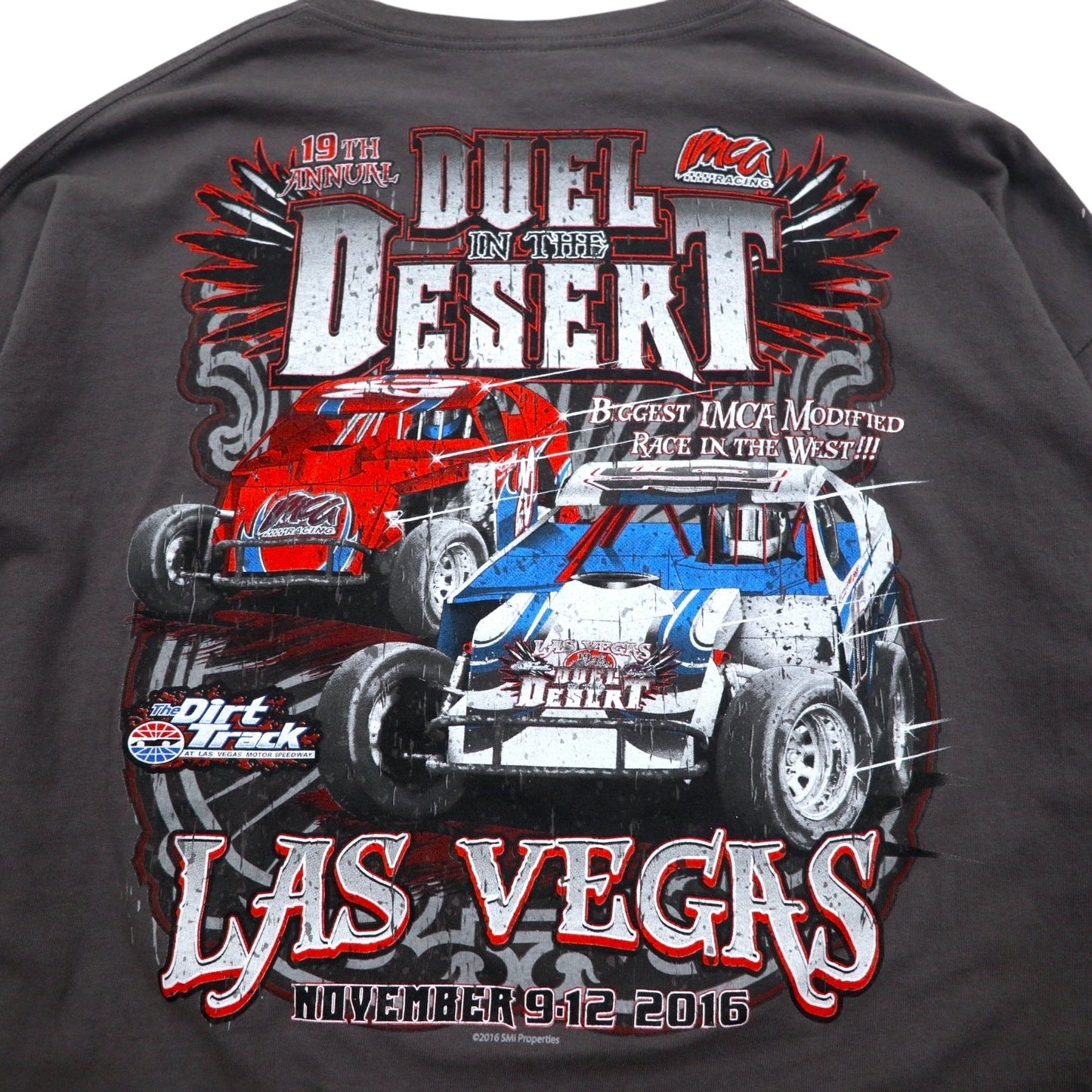 DELTA Long Sleeve T-Shirt, Size 3XL, Gray, Double-Sided Print, Racing Car, DUEL IN THE DESERT