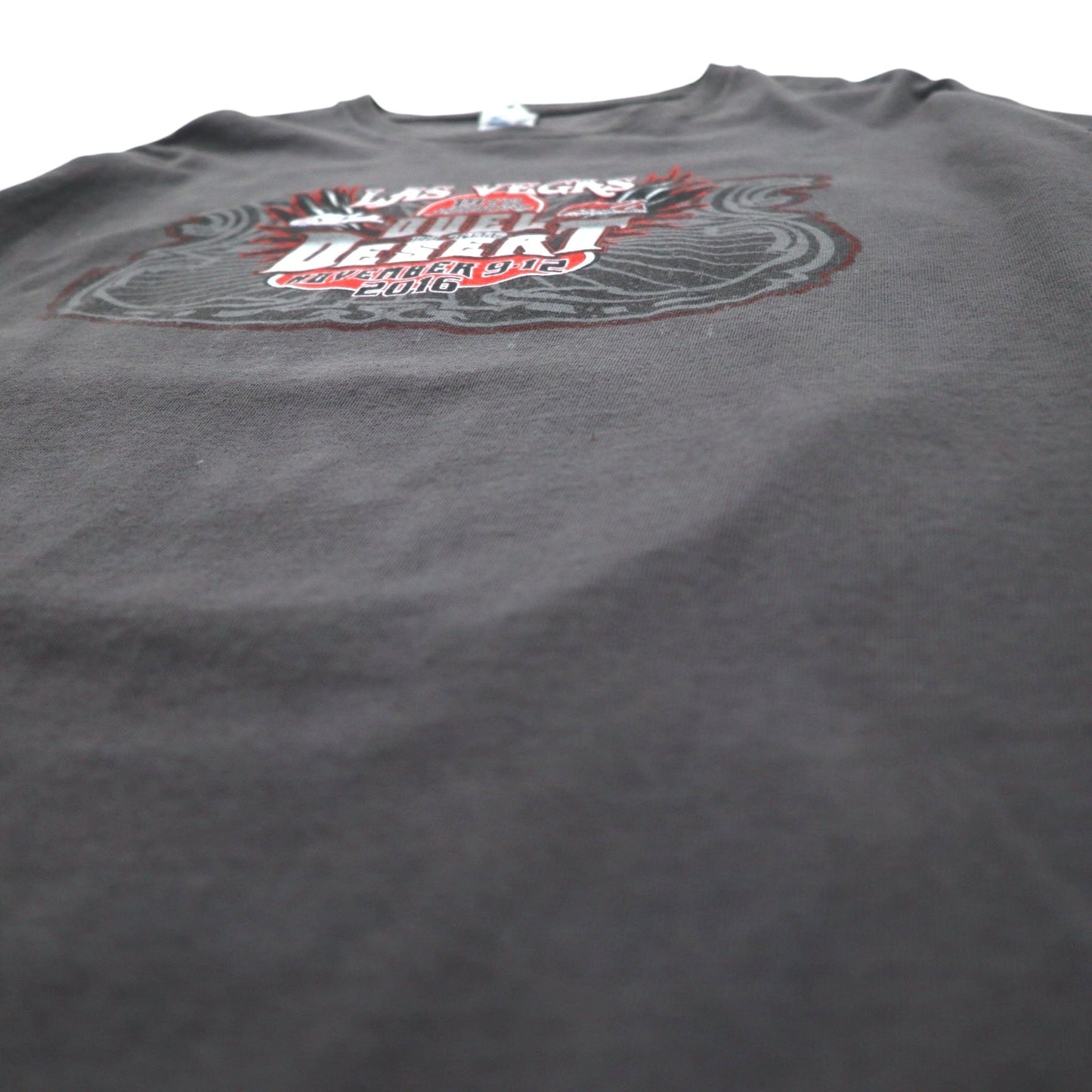 DELTA Long Sleeve T-Shirt, Size 3XL, Gray, Double-Sided Print, Racing Car, DUEL IN THE DESERT