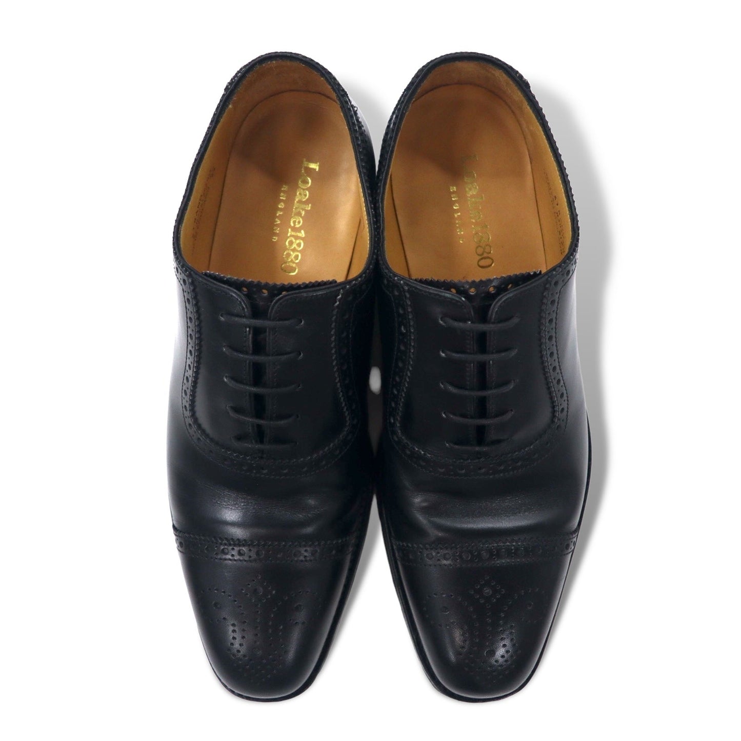 Loake 英国製 メダリオン ストレートチップ ドレスシューズ 27.5cm ブラック カーフレザー セミブローグ グッドイヤーウェルト製法 STRAND 706408 イングランド製