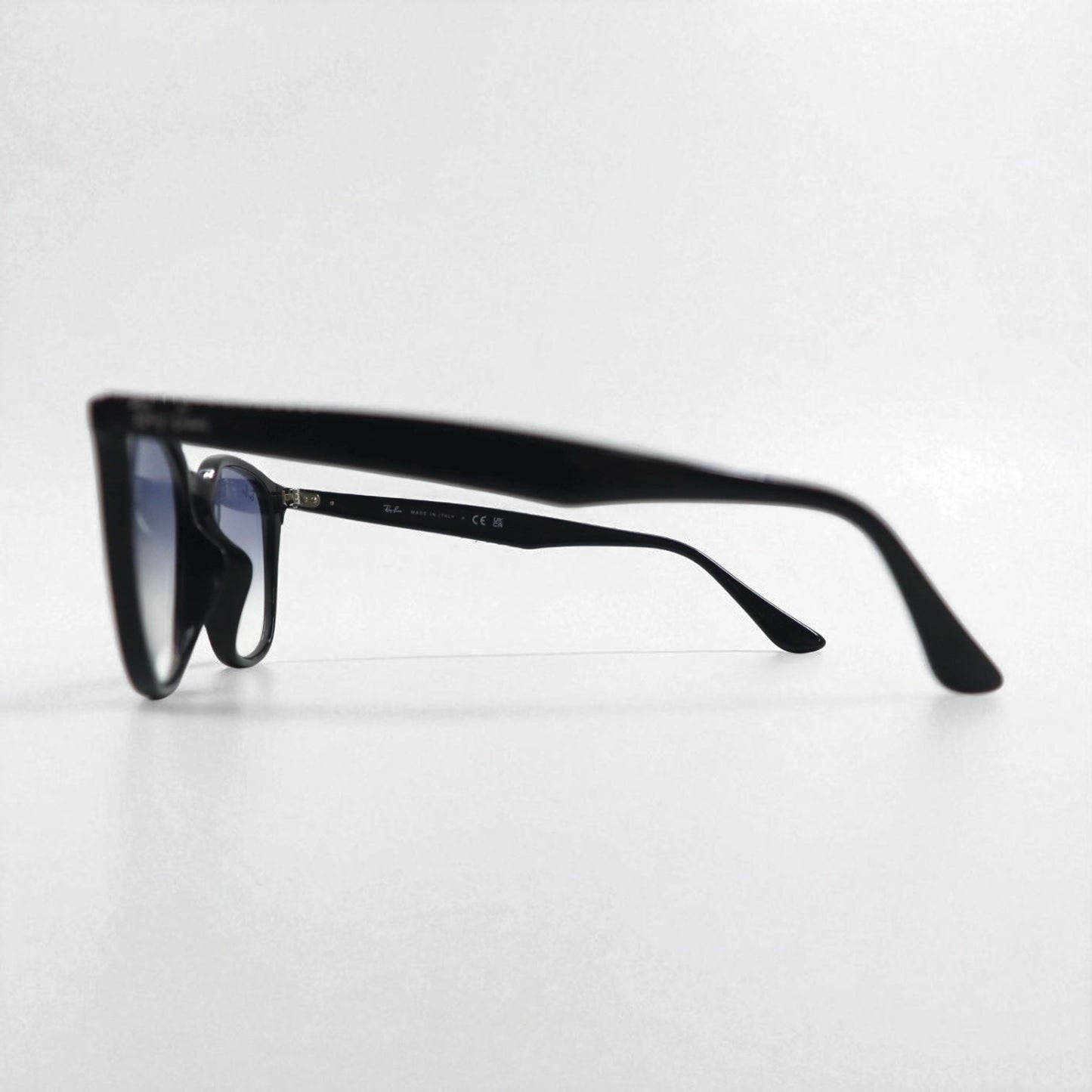 Ray-Ban ウェリントン サングラス ブラック RB4258-F 601/19 52-20 1N イタリア製