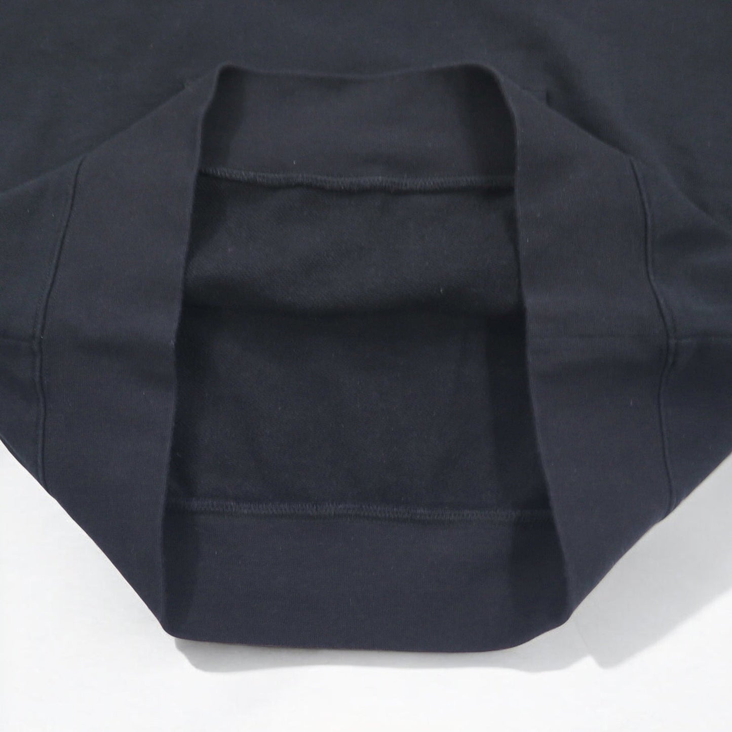 Champion Pullover Sweatshirt, Size M, Black Cotton, Big Logo, C3-R101