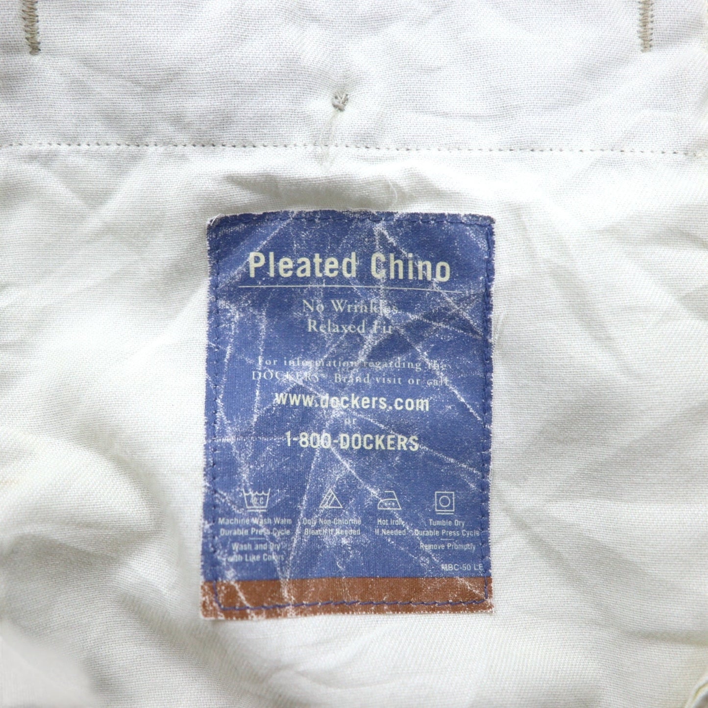 DOCKERS (Levi's) khakis 2000s Tucked Wide Chino Pants, Size L, Beige, Cotton