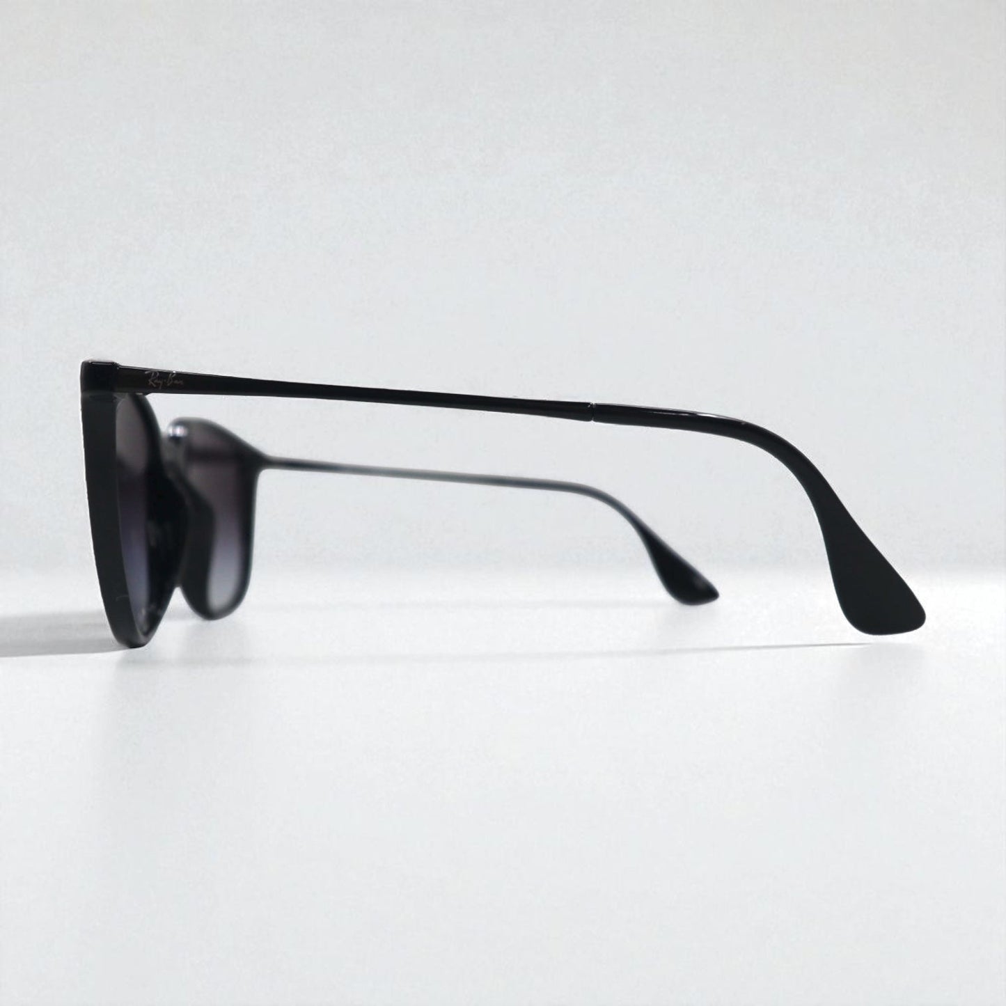 Ray-Ban ウェリントン サングラス ブラック グラデーション スクエア RB4348D 601/8G 57-18 145 3N 未使用品