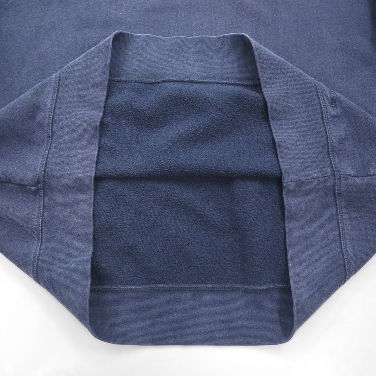 L.L.Bean アスレティック スウェット 前V トレーナー XL ネイビー 508147 TRADITIONAL FIT ワンポイント刺繍 APC US企業