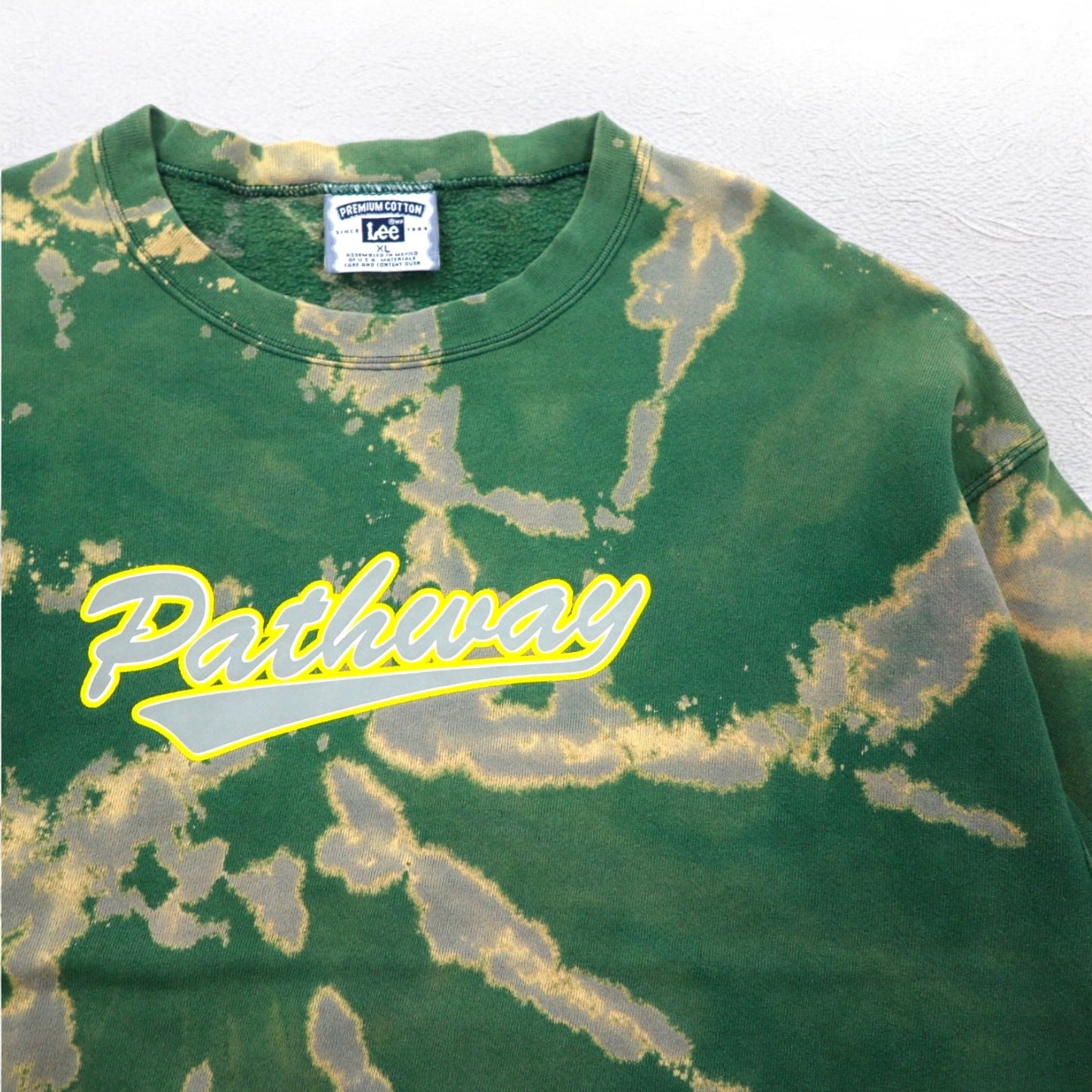 Lee 90s Pathway Skateboards Sweatshirt, XL, Green Tie-Dye, Premium Cotton, Made in Mexico