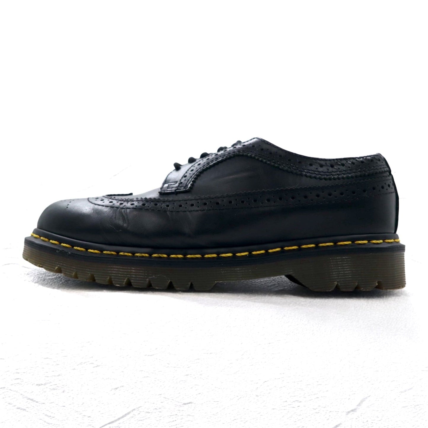 Dr. Martens Yellow Stitch Brogue Shoes, Size 26cm, Black Leather, Wingtip, 3989