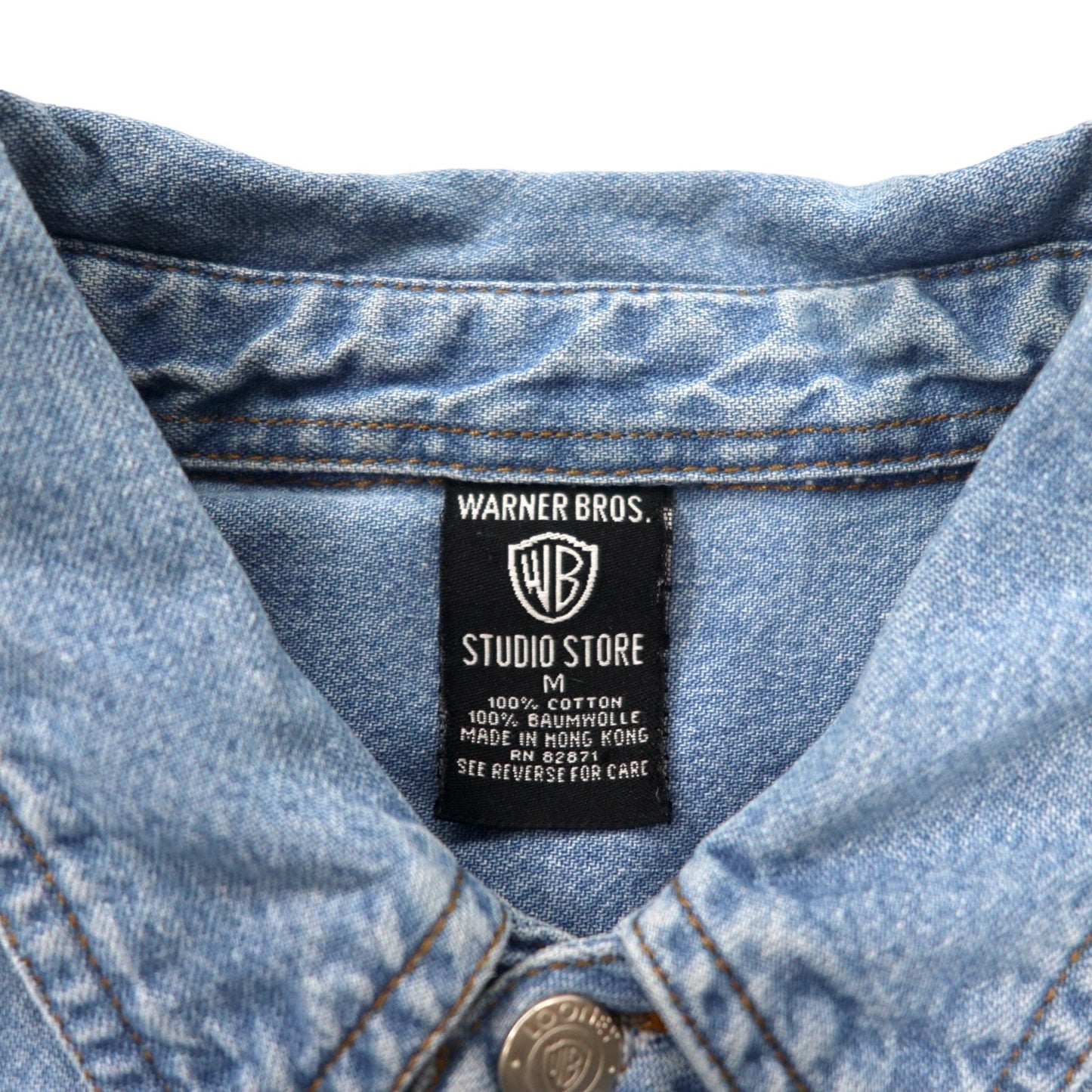 WARNER BROS. 90s Oversized Looney Tunes Denim Shirt with Character Embroidery, Size M, Blue, Cotton, Wile E. Coyote