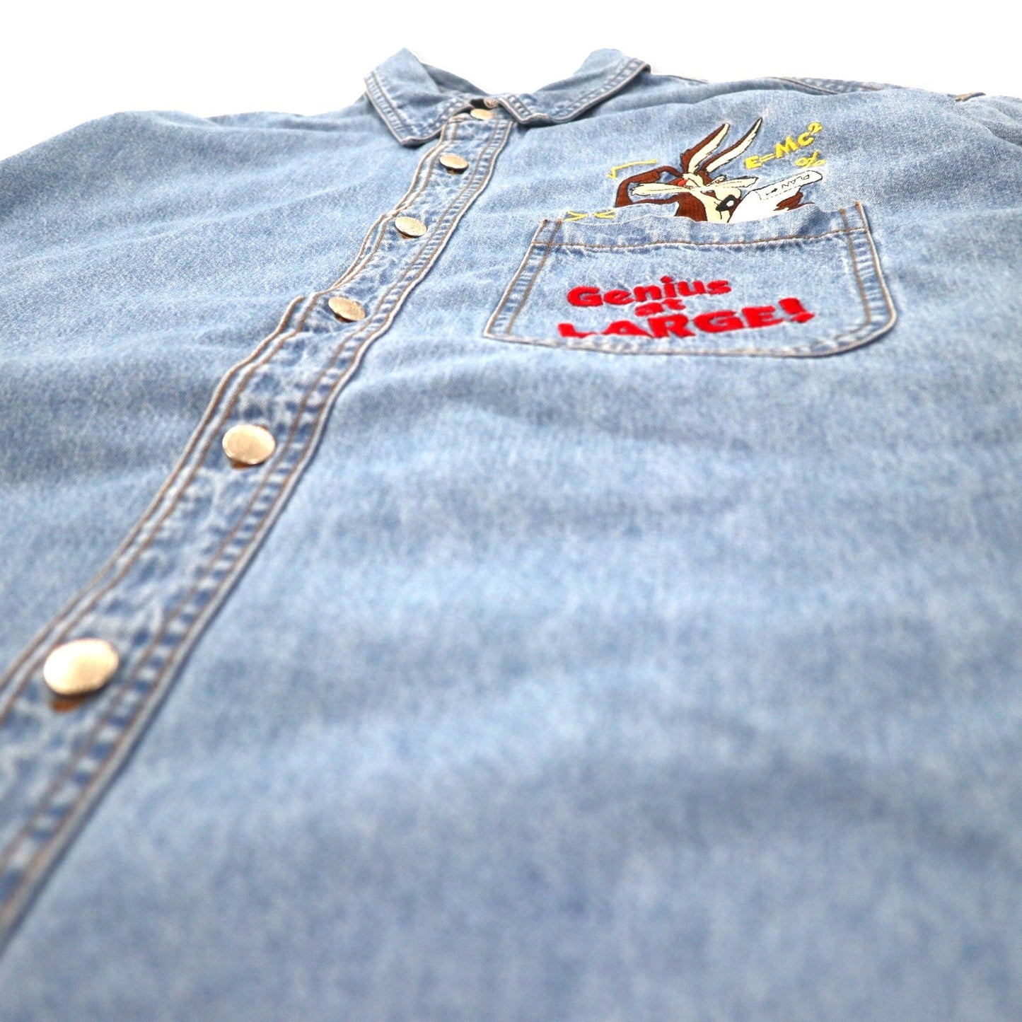 WARNER BROS. 90s Oversized Looney Tunes Denim Shirt with Character Embroidery, Size M, Blue, Cotton, Wile E. Coyote