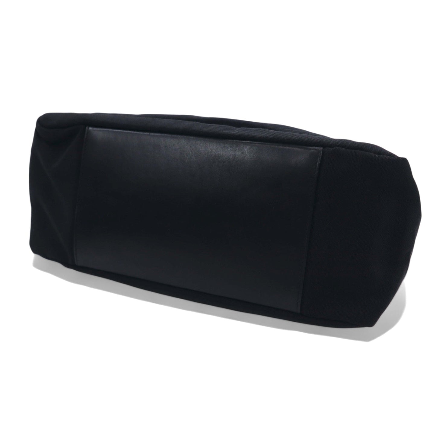 GUCCI Made in Italy 2-Way Bamboo Shoulder Bag/Handbag in Black Nylon, 000-0509 002058