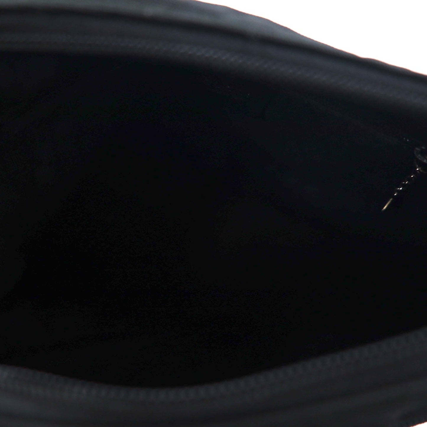 GUCCI Made in Italy 2-Way Bamboo Shoulder Bag/Handbag in Black Nylon, 000-0509 002058