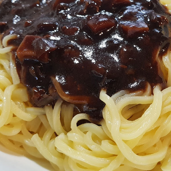 【珍味党】手打 ジャジャン麺（麺のみ） 180g  韓国風もちもち麺
