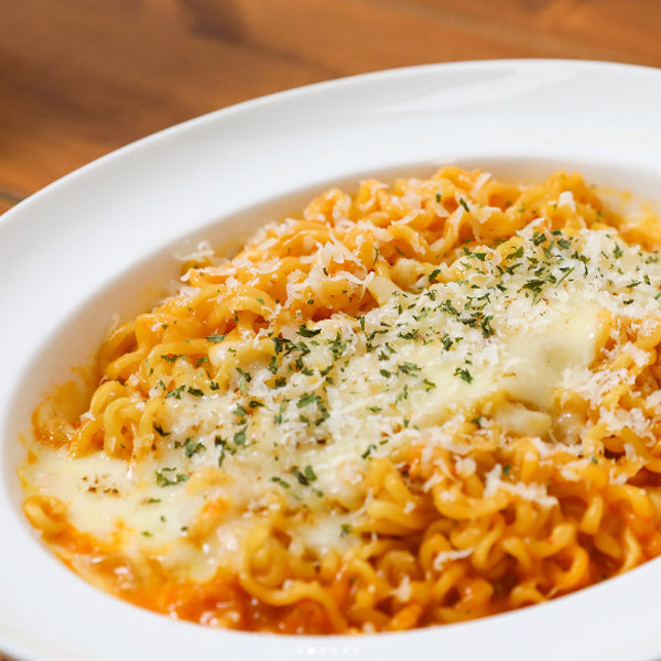 【農心】辛ラーメン トゥーンバ カップ麺 113g ピリ辛クリームパスタ