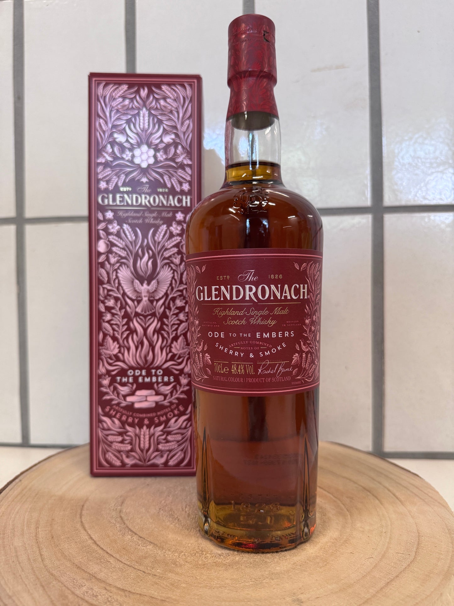 グレンドロナック　オード トゥ ジ エンバーズ　Glendronach Ode to the Embers　48.4％