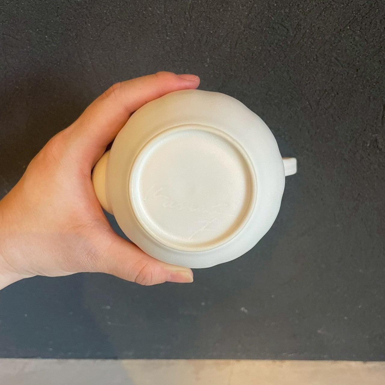Unique Handle Teapot, 300cc, White [FK35a]