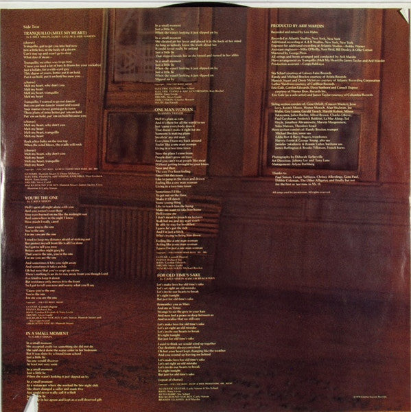 Carly Simon - Boys In The Trees (Vinyl, LP, Album, Stereo) Good Plus (G+) / Good Plus (G+)