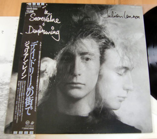 Julian Lennon - The Secret Value Of Daydreaming (Vinyl, LP, Album) Very Good Plus (VG+) / Good Plus (G+)