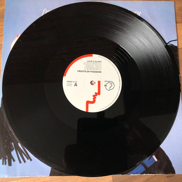 Fruits Of Passion - Love's Glory (Extended Version) (Vinyl, 12") Very Good Plus (VG+) / Very Good Plus (VG+)