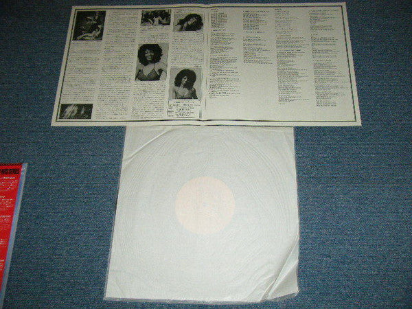 The Three Degrees - Soul Greatest Hits Series (Vinyl, LP, Compilation) Very Good Plus (VG+) / Very Good (VG)