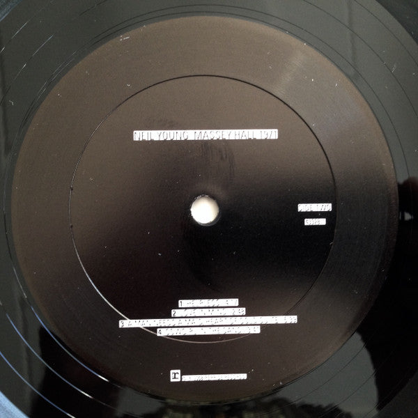 Neil Young - Massey Hall 1971 (2xVinyl, LP, Album) Very Good Plus (VG+) / Near Mint (NM or M-)