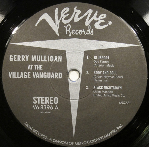 Gerry Mulligan & The Concert Jazz Band - At The Village Vanguard (Vinyl, LP, Album, Remastered, Stereo) Near Mint (NM or M-) / Near Mint (NM or M-)