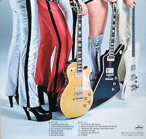 The Runaways - Live In Japan = ライブ！ ザ・ランナウェイズ・イン・ジャパン (Vinyl, LP, Album) Very Good (VG) / Very Good Plus (VG+)