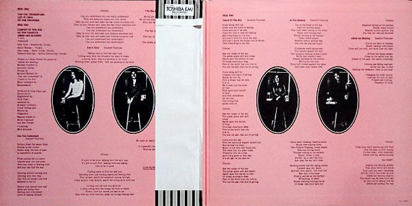 Renaissance (4) - Ashes Are Burning (Vinyl, LP, Album, Stereo) Very Good Plus (VG+) / Very Good Plus (VG+)