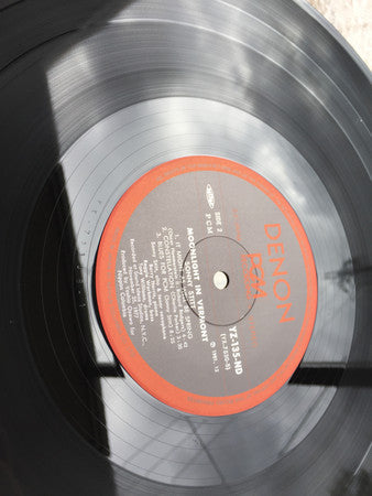 Sonny Stitt - Moonlight In Vermont (Vinyl, LP, Album, Reissue, Stereo) Very Good Plus (VG+) / Very Good Plus (VG+)