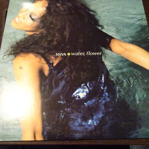 Silva (3) - Water , Flower (Vinyl, 12", 33 ⅓ RPM) Very Good Plus (VG+) / Very Good Plus (VG+)