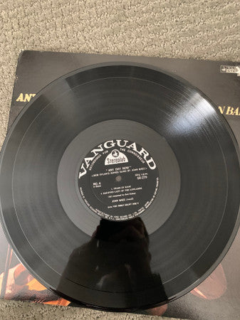 Joan Baez - Any Day Now: Bob Dylan's Songs Sung By Joan Baez (2xVinyl, LP, Album) Very Good Plus (VG+) / Very Good (VG)