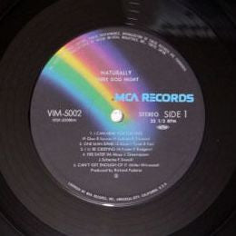 Three Dog Night - Naturally (Vinyl, LP, Album, Reissue) Very Good Plus (VG+) / Very Good Plus (VG+)
