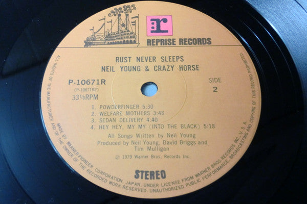 Neil Young - Rust Never Sleeps (Vinyl, LP, Album, Stereo)