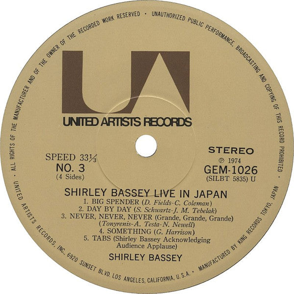 Shirley Bassey - Live In Japan (2xVinyl, LP, Album) Very Good Plus (VG+) / Very Good (VG)