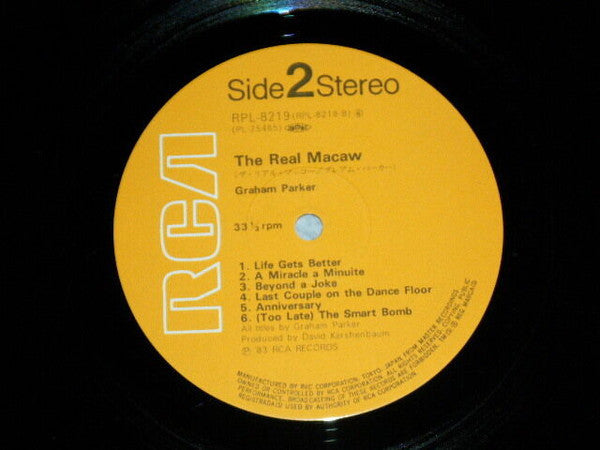 Graham Parker - The Real Macaw (Vinyl, LP, Album) Very Good Plus (VG+) / Very Good Plus (VG+)