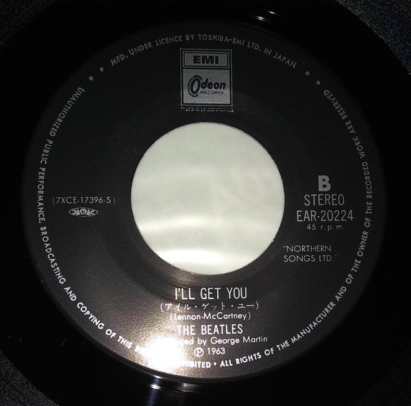 The Beatles - She Loves You / I'll Get You (Vinyl, 7", 45 RPM, Single, Reissue) Very Good Plus (VG+) / Very Good Plus (VG+)