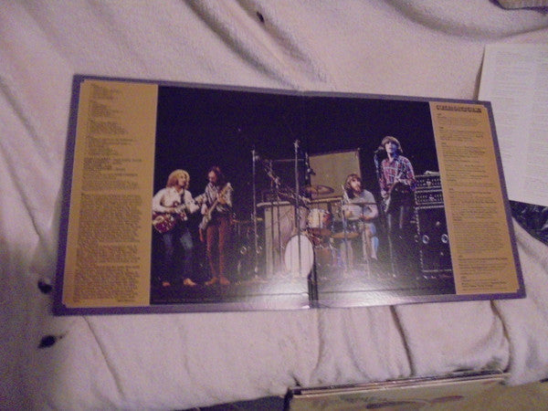 Creedence Clearwater Revival - Chronicle - The 20 Greatest Hits (2xVinyl, LP, Compilation, Reissue) Very Good Plus (VG+) / Very Good Plus (VG+)