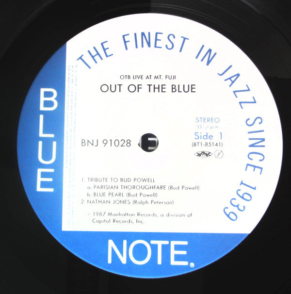 Out Of The Blue (3) - Live At Mt. Fuji (Vinyl, LP, Album) Near Mint (NM or M-) / Very Good Plus (VG+)