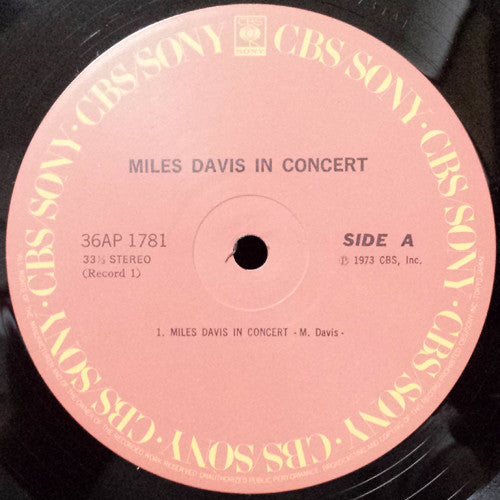 Miles Davis - In Concert (2xVinyl, LP, Reissue, Stereo) Near Mint (NM or M-) / Good Plus (G+)