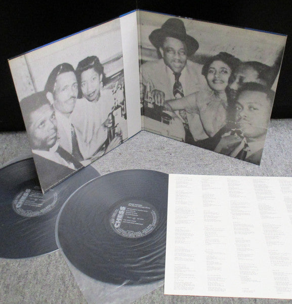 Jimmy Rogers - The Classic Chicago Blues (2xVinyl, LP, Compilation, Mono) Very Good Plus (VG+) / Very Good (VG)