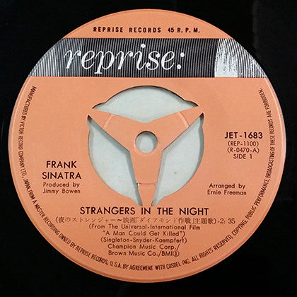 Frank Sinatra - Strangers In The Night (Vinyl, 7", 45 RPM, Single) Good Plus (G+) / Good Plus (G+)