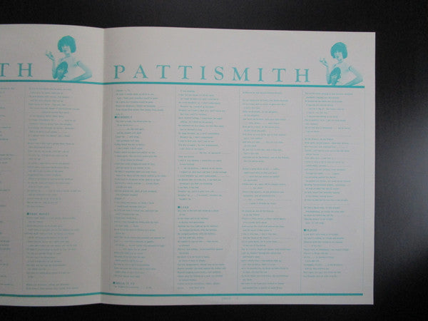 Patti Smith - Horses (Vinyl, LP, Album, Reissue) Very Good Plus (VG+) / Very Good Plus (VG+)