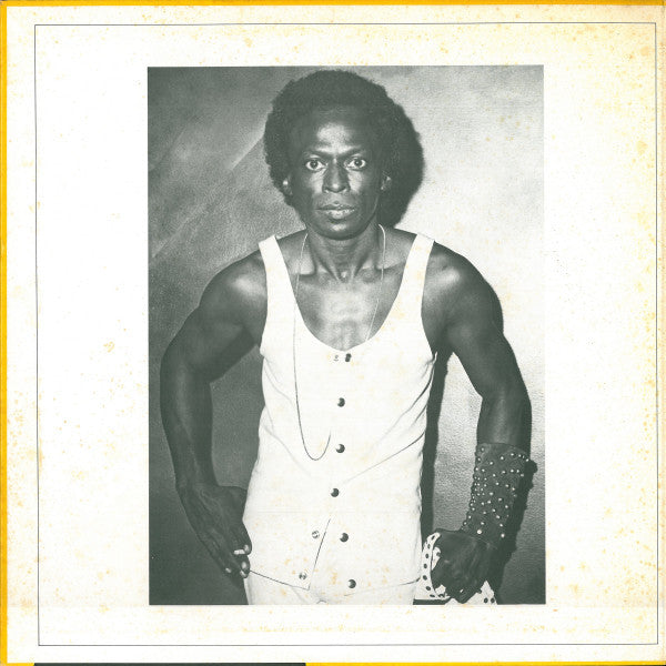Miles Davis - On The Corner (Vinyl, LP, Album, Reissue) Near Mint (NM or M-) / Very Good (VG)