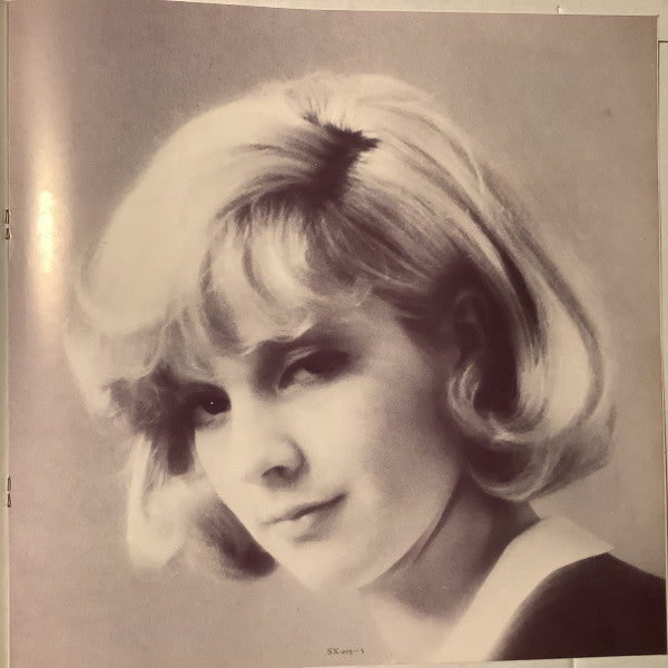 Sylvie Vartan - Sylvie Vartan = ゴールデン シルヴィ・バルタン ベスト14 (Vinyl, LP, Compilation) Very Good Plus (VG+) / Very Good (VG)