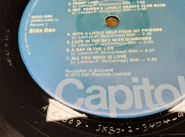The Beatles - 1967-1970 (2xVinyl, LP, Compilation, Mispress, Reissue) Good Plus (G+) / Good Plus (G+)