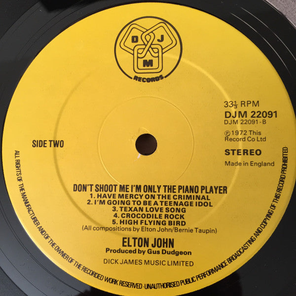 Elton John - Don't Shoot Me I'm Only The Piano Player (Vinyl, LP, Album, Reissue) Very Good Plus (VG+) / Very Good Plus (VG+)