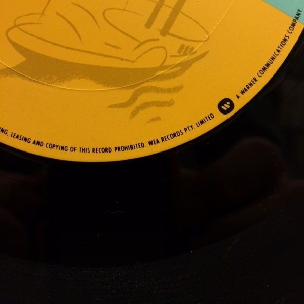 Neil Young - Eldorado (Vinyl, 12", 33 ⅓ RPM, Mini-Album) Very Good Plus (VG+) / Very Good Plus (VG+)