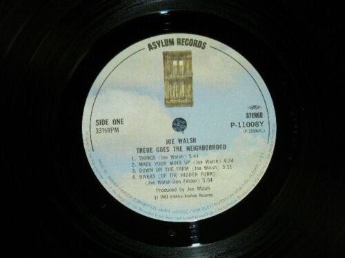 Joe Walsh - There Goes The Neighborhood (Vinyl, LP, Album) Very Good Plus (VG+) / Very Good Plus (VG+)